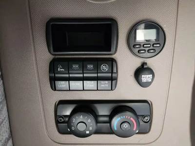 Freightliner Cascadia 125 Heater / AC Temp Control