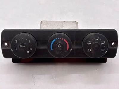 Used 2013 Freightliner Cascadia 125 Heater/AC Control Assembly