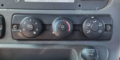 Used 2017 Freightliner Cascadia 125 Temperature Control Assembly