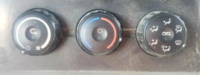 Freightliner Cascadia 126 Heater / AC Temp Control
