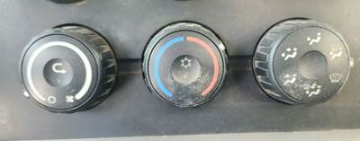 Freightliner Cascadia 126 Heater / AC Temp Control