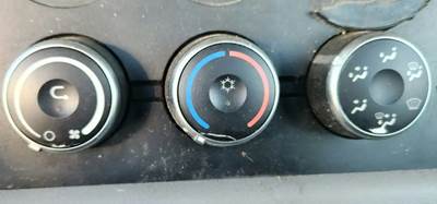 Freightliner Cascadia 126 Heater / AC Temp Control