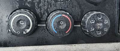 Freightliner Cascadia 126 Heater / AC Temp Control