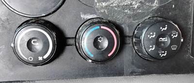 Freightliner Cascadia 126 Heater / AC Temp Control