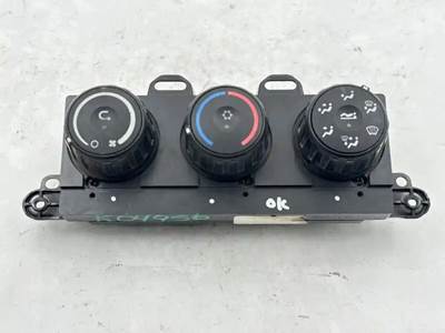 Freightliner Cascadia 126 Heater / AC Temp Control