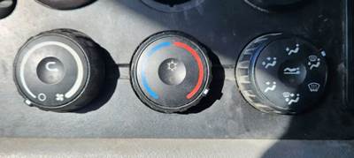 Freightliner Cascadia 126 Heater / AC Temp Control