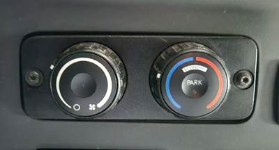 Used 2021 Freightliner Cascadia 126 Bunk Heater / AC Temperature Control