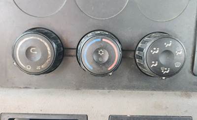 Used 2019 Freightliner Cascadia 126 Temperature Control Assembly