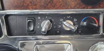 Freightliner Columbia 112 Heater / AC Temp Control