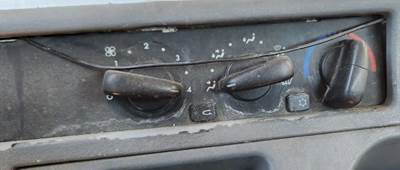 Freightliner Columbia 120 Heater / AC Temp Control