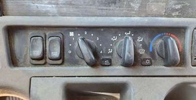 Used 2018 Freightliner Columbia 120 Glider Temperature Control Assembly