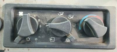Freightliner FL70 Heater / AC Temp Control