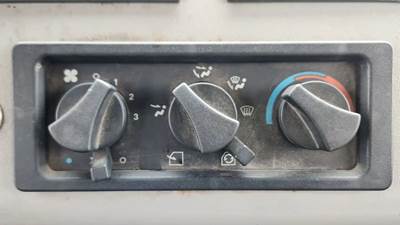 Freightliner FL70 Heater / AC Temp Control