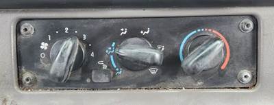 Freightliner M2 106 Heater / AC Temp Control