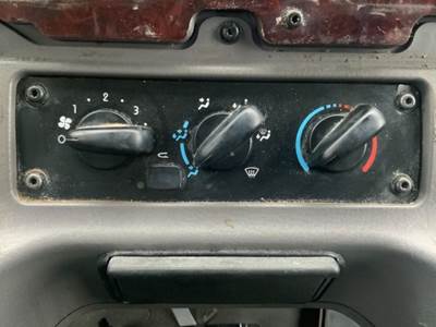 Freightliner M2 106 Heater / AC Temp Control