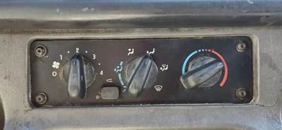 Freightliner M2 106 Heater / AC Temp Control