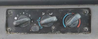 Freightliner M2 106 Heater / AC Temp Control