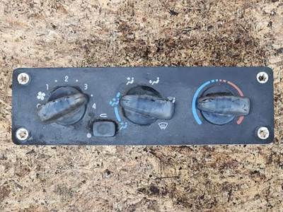 Freightliner M2 106 Heater / AC Temp Control for a 2010 Freightliner M2 106 Heavy Duty