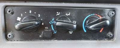 Freightliner M2 106 Heater / AC Temp Control