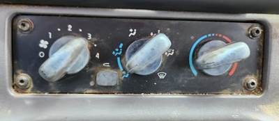 Freightliner M2 106 Heater / AC Temp Control