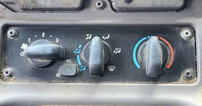 Freightliner M2 106 Heater / AC Temp Control
