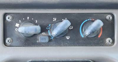 Freightliner M2 106 Heater / AC Temp Control