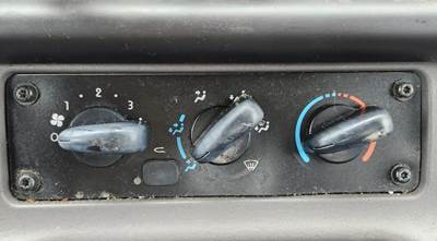 Freightliner M2 106 Heater / AC Temp Control