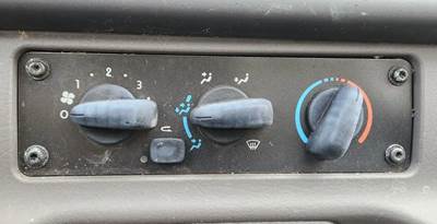 Freightliner M2 106 Heater / AC Temp Control