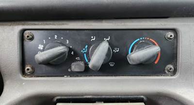 Freightliner M2 106 Heater / AC Temp Control