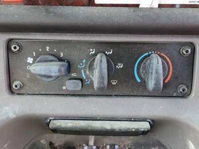 Used 2020 Freightliner M2 106 Heater / AC Temperature Control Assembly