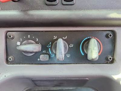 Freightliner M2 106 Heater / AC Temp Control