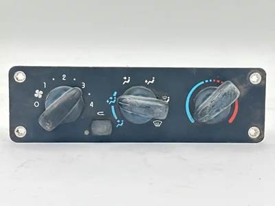 Freightliner M2 112 Heater / AC Temp Control for a 2007 Freightliner M2 112 Medium Duty