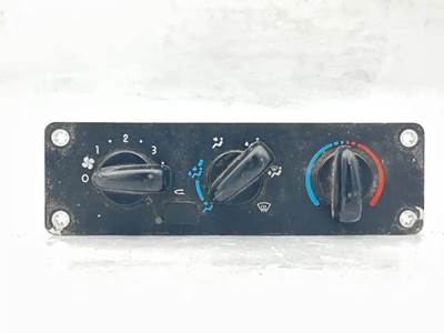 Freightliner M2 112 Heater / AC Temp Control for a 2021 Freightliner M2 112 Medium Duty