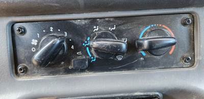 Freightliner M2 112 Heater / AC Temp Control for a 2007 Freightliner M2 112 Medium Duty