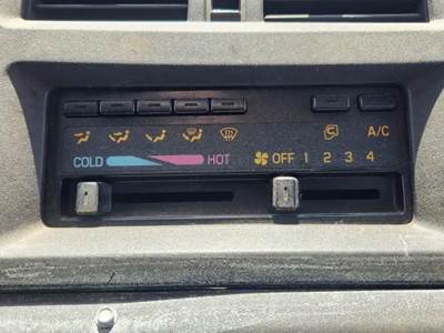 1998 GMC T7500 Temperature Control Assembly