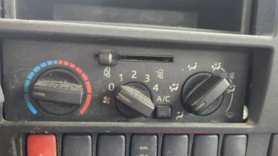 Hino 195 Heater / AC Temp Control