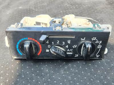 Used 2018 Hino 195 Heater / AC Temperature Control Assembly