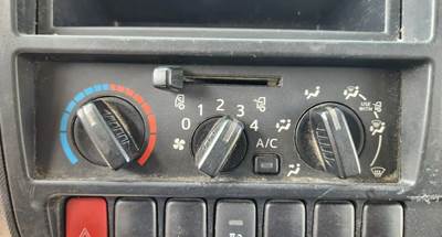 Hino 195 Heater / AC Temp Control