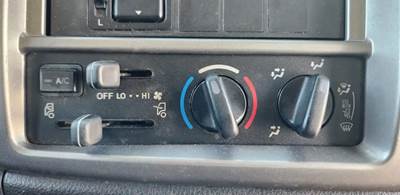 Used 2014 Hino 268 Heater / AC Temperature Control Assembly