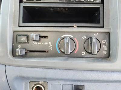 Used 2005 Hino 268 Heater/AC Temperature Control Assembly