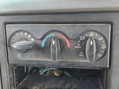 Used 2003 International 4200 Temperature Control Assembly