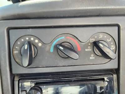 International 4400 Heater / AC Temp Control