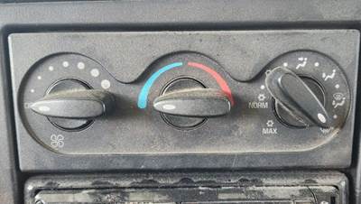 International 4400 Heater / AC Temp Control