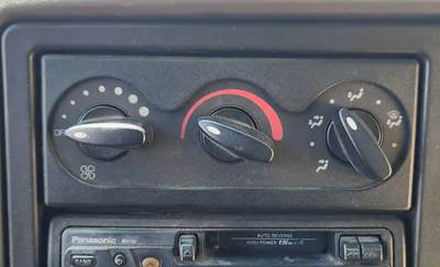 Used 2005 International 4400 Heater / AC Temperature Control Assembly