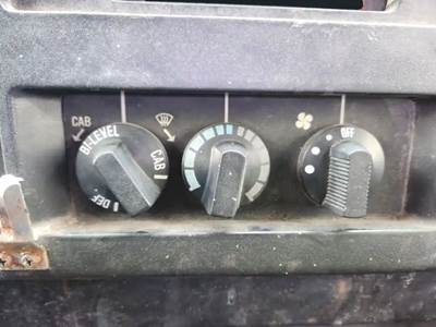 International 4600 Heater / AC Temp Control