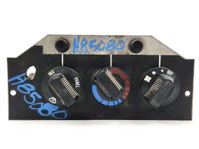 International 4900 Heater / AC Temp Control