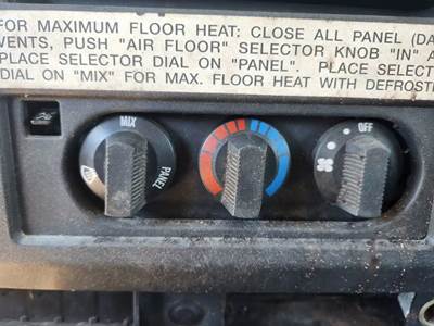 Used 2001 International 4900 Temperature Control Assembly