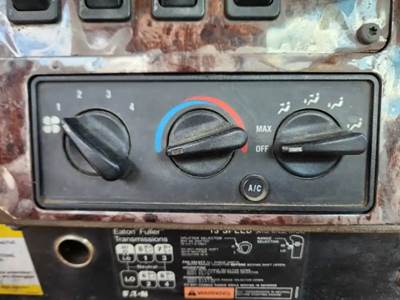 International 9200i Heater / AC Temp Control