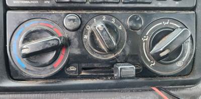 International CF500 Heater / AC Temp Control