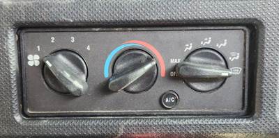 International CT660 Heater / AC Temp Control